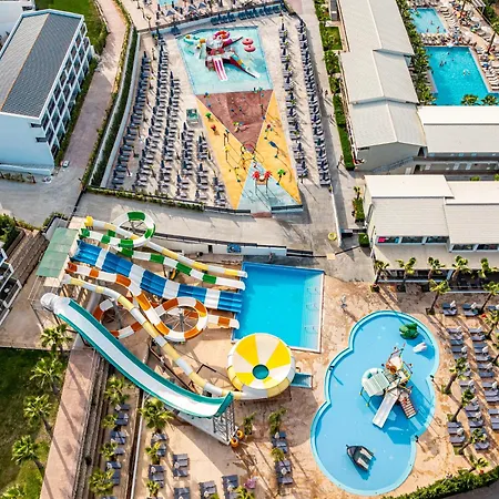 Caretta Paradise Resort & Waterpark-2