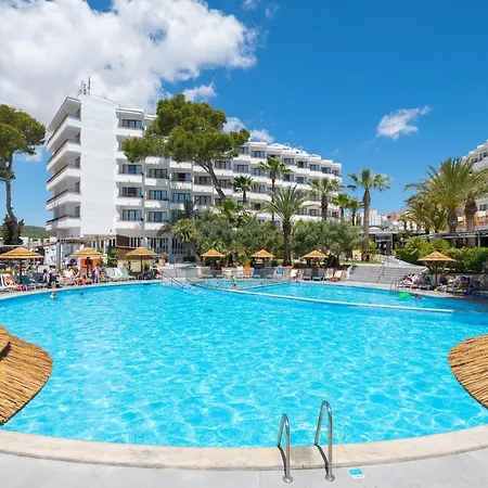 Leonardo Royal Hotel Ibiza Santa Eulalia-3