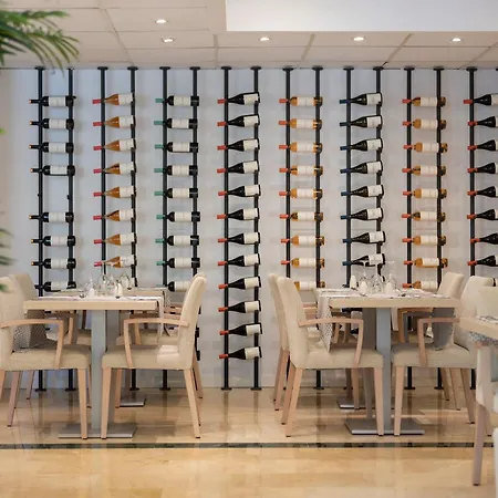 Valentin Somni Hotel & Suites (Adults Only)-3