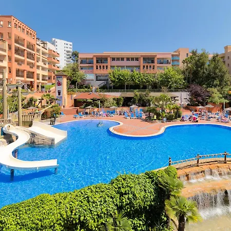 H10 Mediterranean Village-3