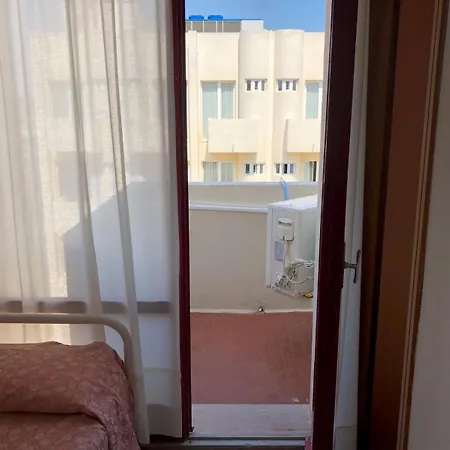 Hotel International-2