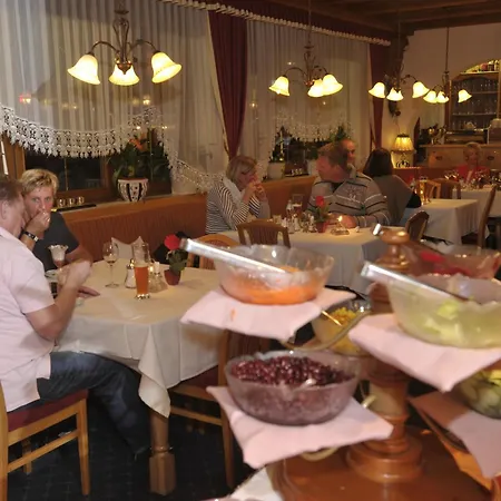 Waldhof-2