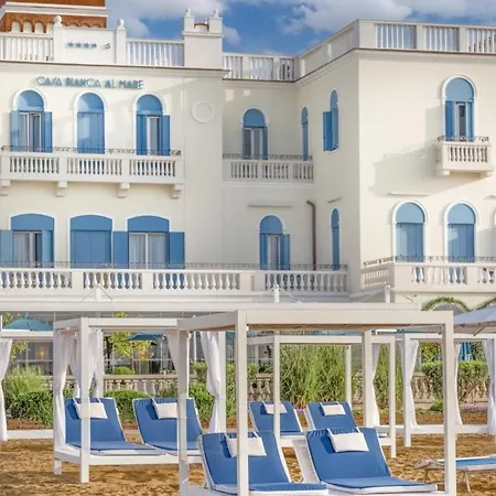 Casa Bianca Al Mare-3