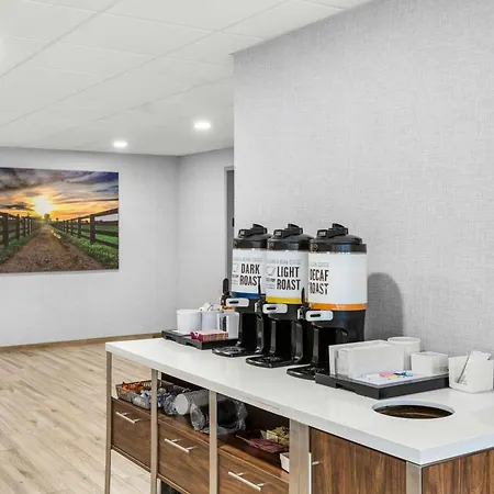 Hampton Inn Knoxville-Airport-2