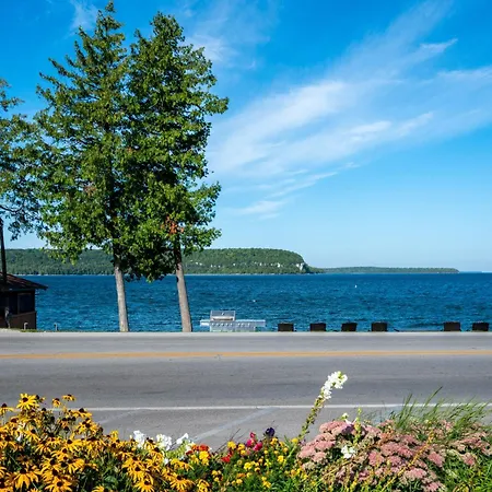 Pine Grove Resort-2