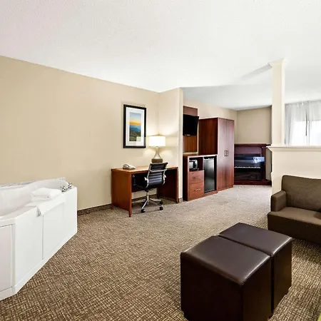 Comfort Suites Abingdon I-81-3