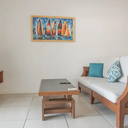 Hotel Roca Sunzal-3
