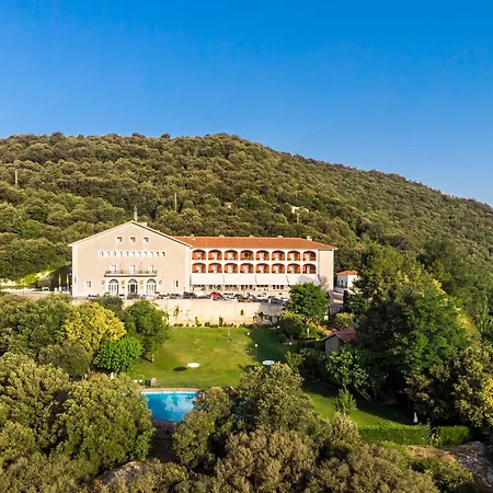 Parador De Vic-Sau-3