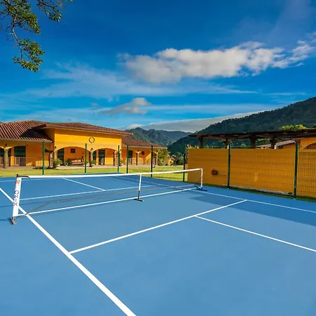 Los Establos Boutique Resort-2