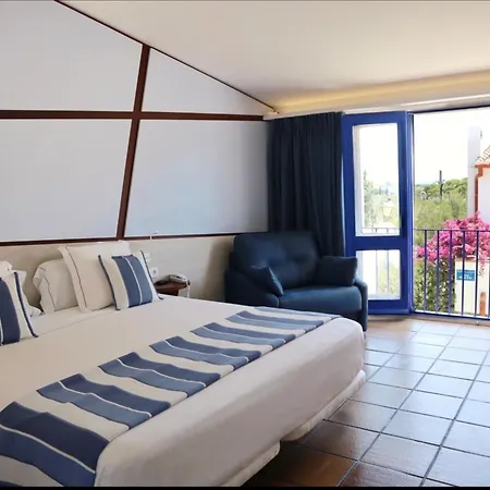 Hotel Blaumar Cadaqués-3