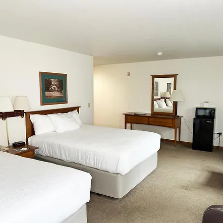 Farmstead Inn And Conference Center-2
