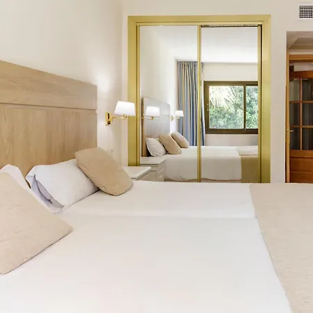 Mar Hotels Paguera & Spa-3