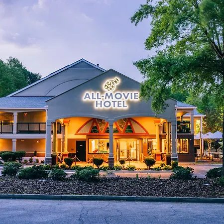 All-Movie Hotel-3