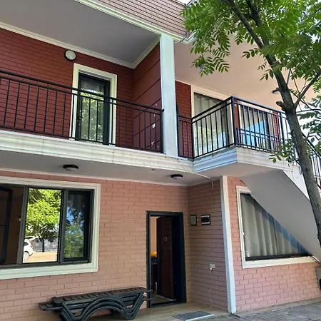 Magnet House-2