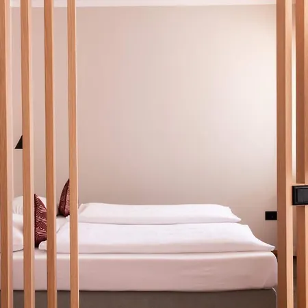 Flora Hotel & Suites-2