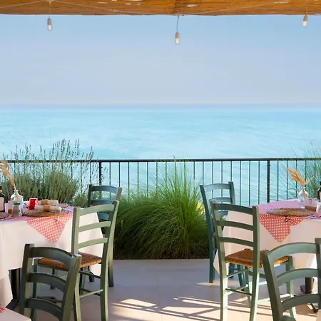 Mangia'S Torre Del Barone Resort & Spa-3