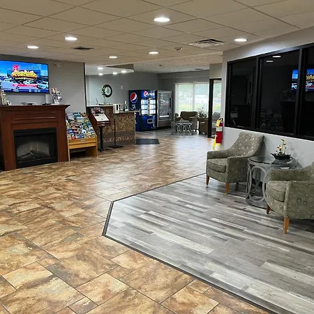 Greenlight Inn & Suites St James-2
