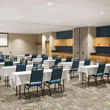 Hampton Inn Spokane Airport-3