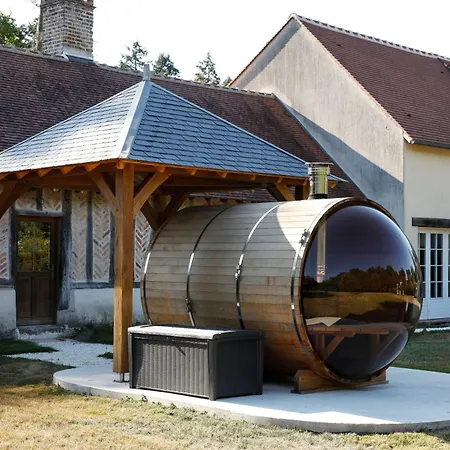 Hostellerie Du Chateau Les Muids-2