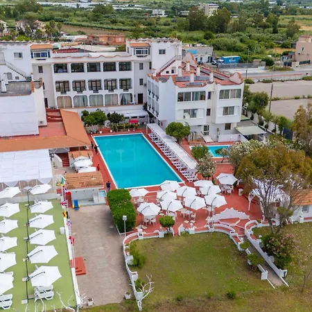 International Resort-3