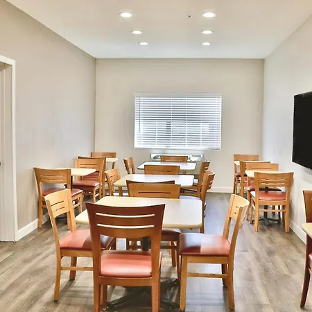 Comfort Inn & Suites - Tucson Airport-3
