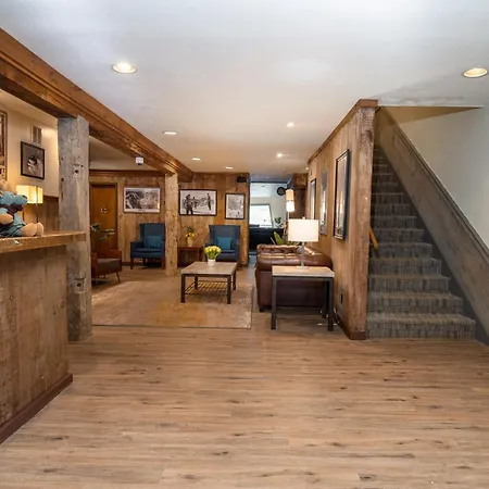 Grey Bonnet Inn-2