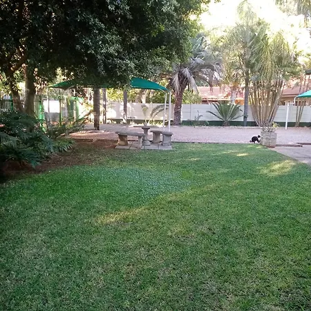 De La Rose Guesthouse-3