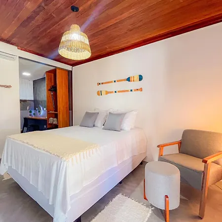 Parador 7 Bangalô, Praia do Parracho, 1,0 km da Rua Mucugê-3