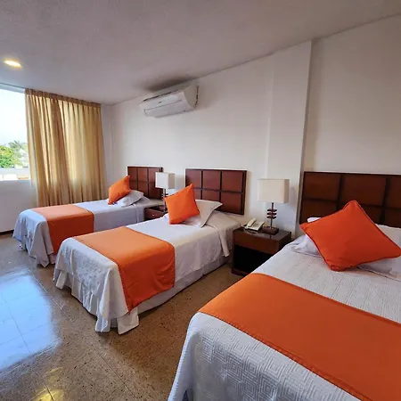 Hotel Anaconda-2
