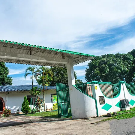 Club Bella Suiza - Carlos Ossa Escobar-2
