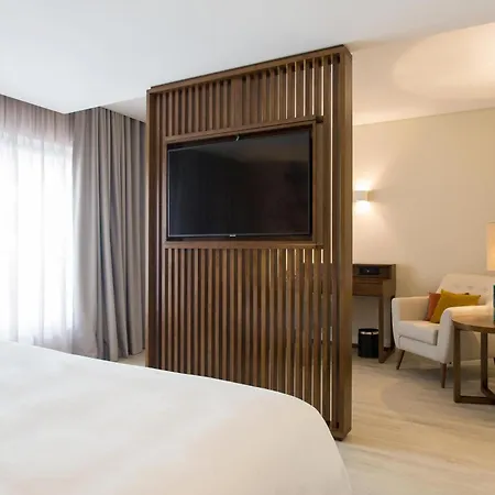 Four Points By Sheraton Sesimbra-3