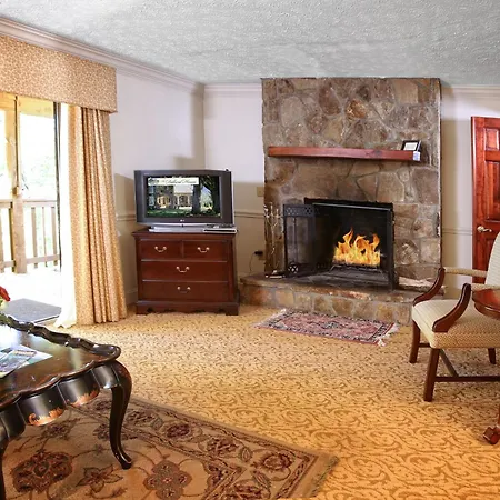 The Dillard House-3