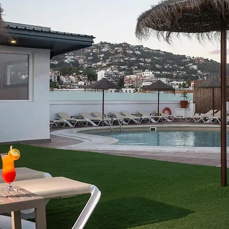 Hotel Lloret Santa Rosa by Pierre&Vacances-2