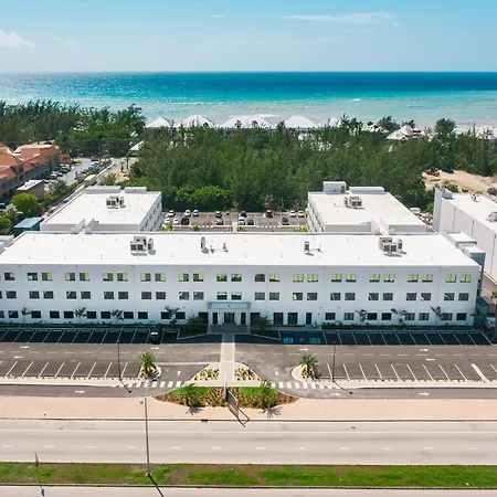Governors Village - 1,2,3 & 4 Bedroom Apartments On Seven Mile Beach Corridor-3