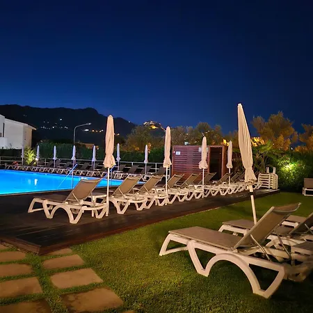 Residence Villa Giardini-3