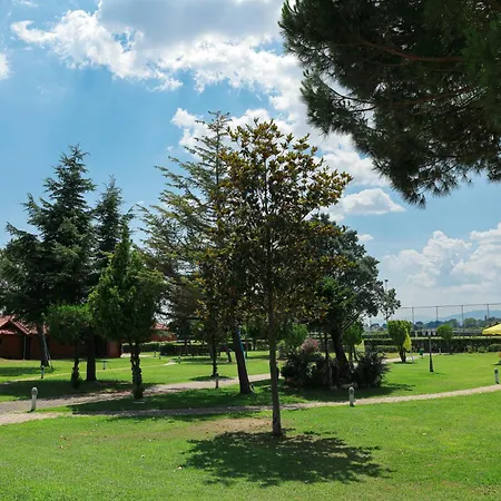 Le Chalet-2