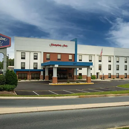 Hampton Inn Seaford-2