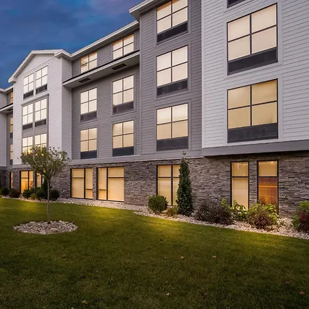 Hilton Garden Inn North Conway-3