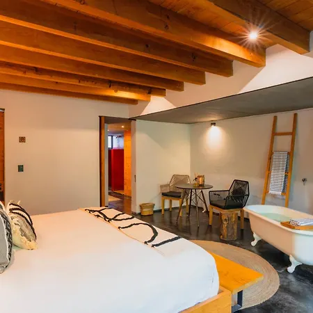 Casa Chichipicas Hotel Boutique-3