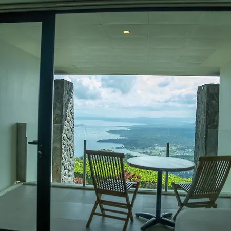 Escala Tagaytay-3