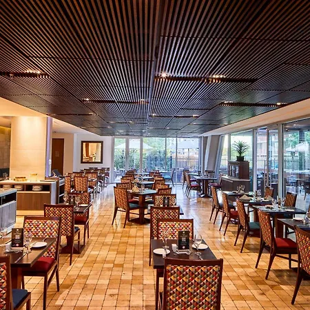 Radisson Blu Plaza El Bosque Santiago-3