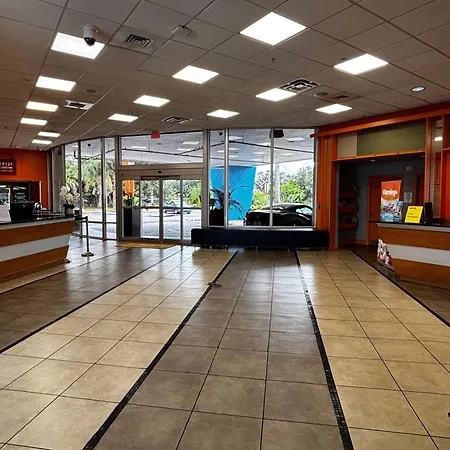 Ramada By Wyndham Flamingo Water Park-3