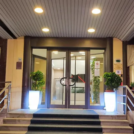 Hotel Touring-2
