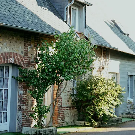 Logis Le Clos Deauville Saint Gatien-3