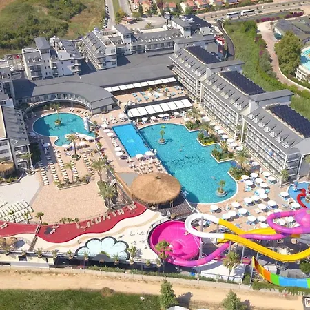 Dream World Palace-2