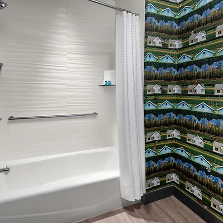 Aloft By Marriott Shenandoah Woodlands Area-3