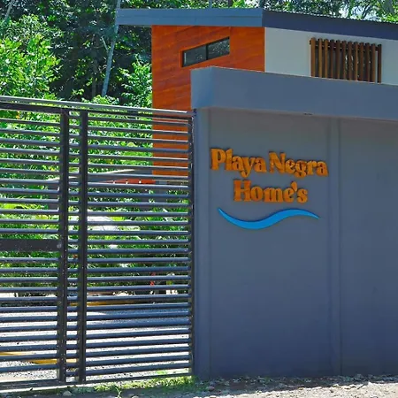 Playa Negra Home'S Cr-2