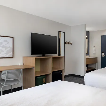Spark By Hilton Evansville East, In-3