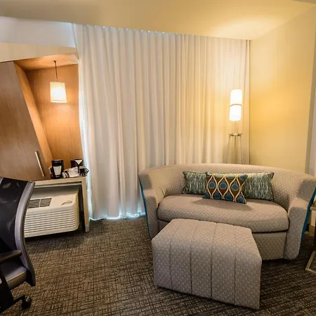Courtyard By Marriott Lake Jackson-2