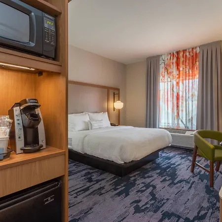 Fairfield Inn & Suites Franklin-3
